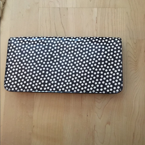 NWT Tory Buch Gigi Patent Clutch - Picture 2 of 4